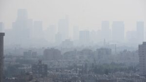 Smog – przyczyny, skutki oraz jak walczyć z zanieczyszczeniem powietrza w 2025 roku
